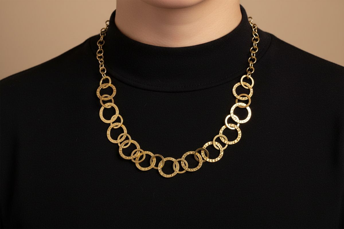 Linked Hoop Necklace - Gold Stainless Steel