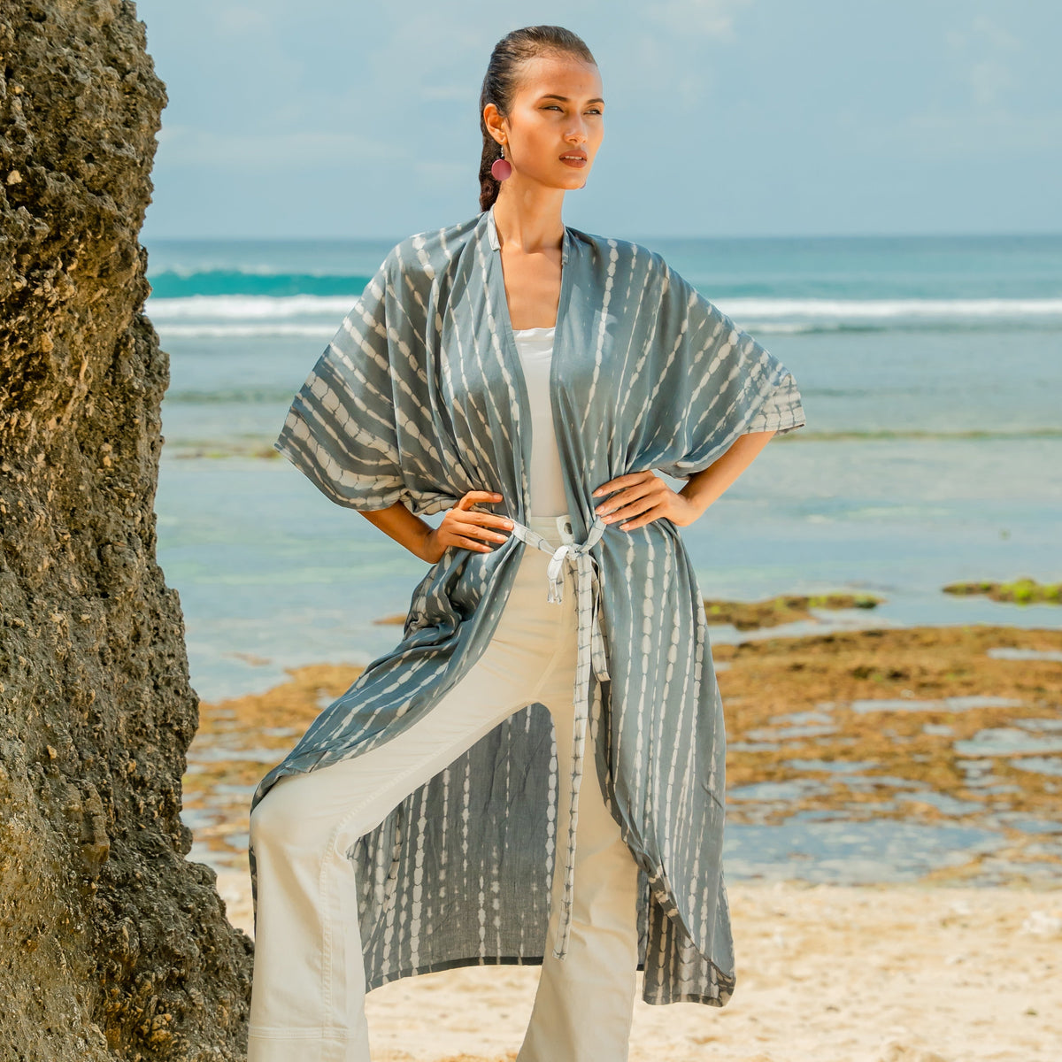 Bone Tie Dye Kimono - Grey & White