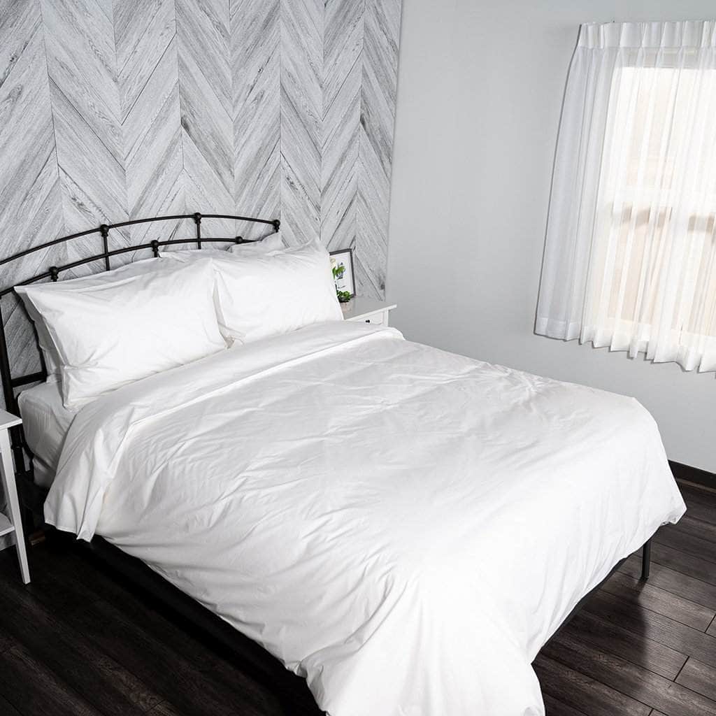 Essential Organic Percale Collection Duvet Cover & Pillowcase Set