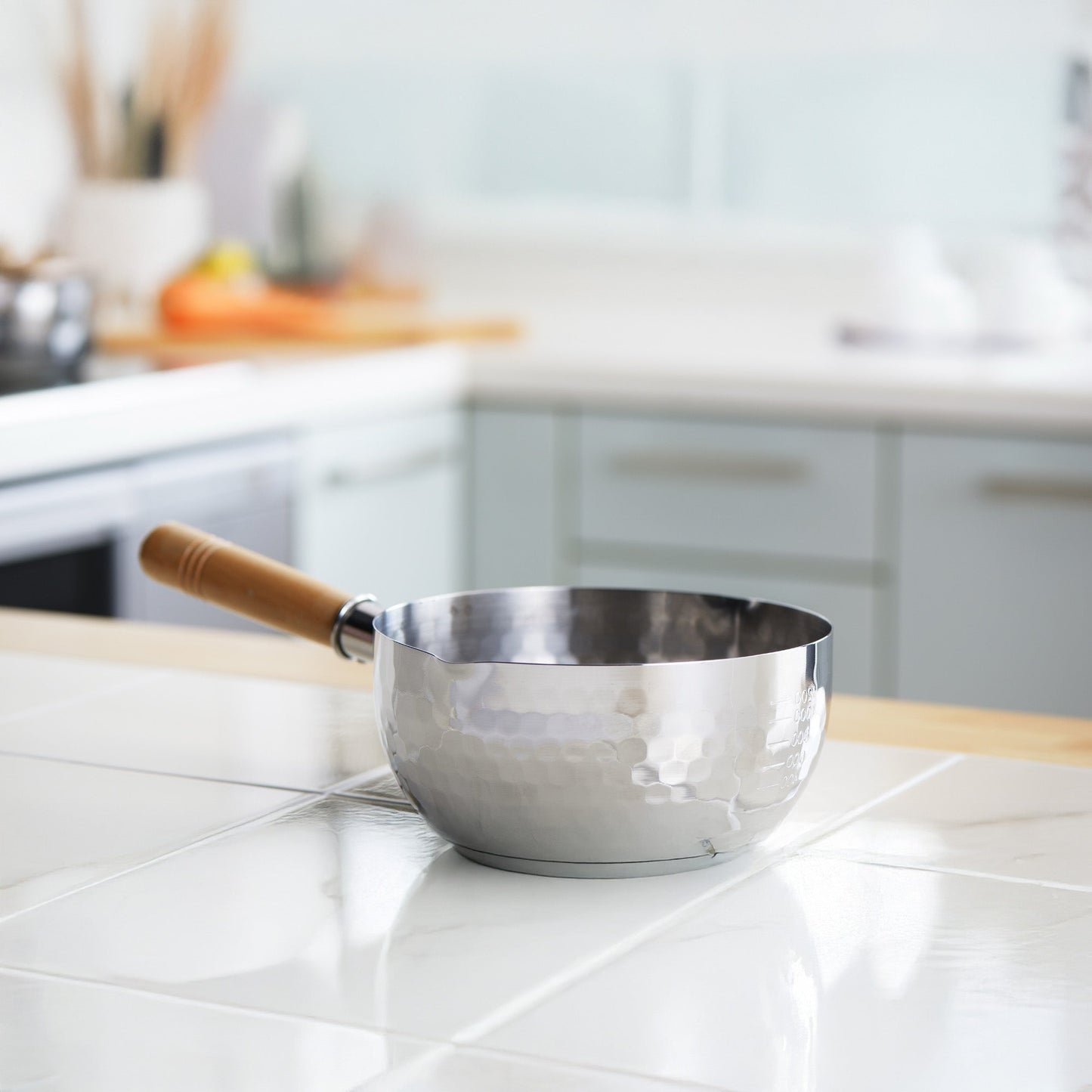 Yoshikawa Yukihira Saucepan 20 cm | 2.1 L Stainless Steel with Wooden Handle